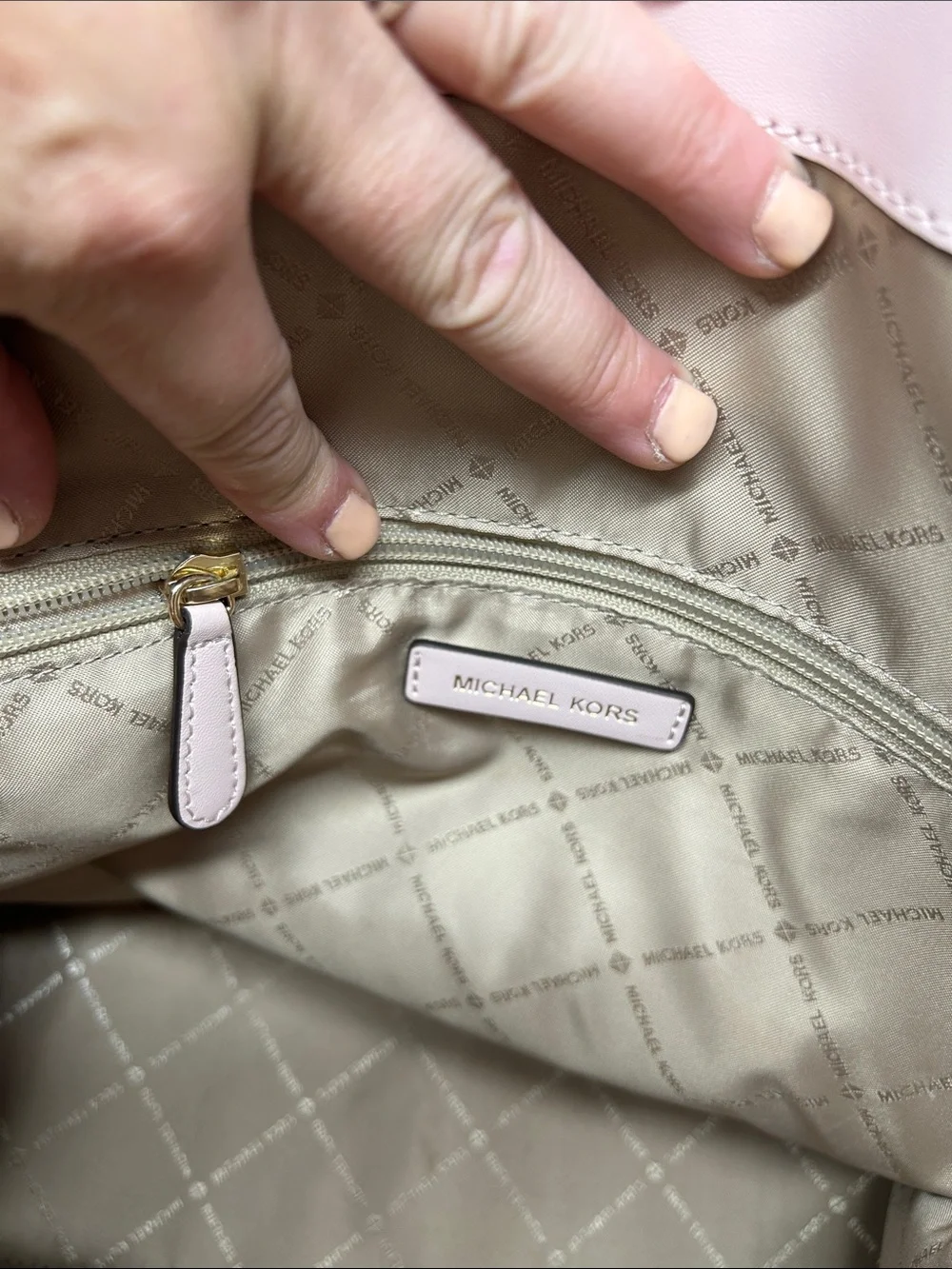 9508 Michael Kors Brown Tote with Pale Pink Trim and Matching Wristlet 269019508
